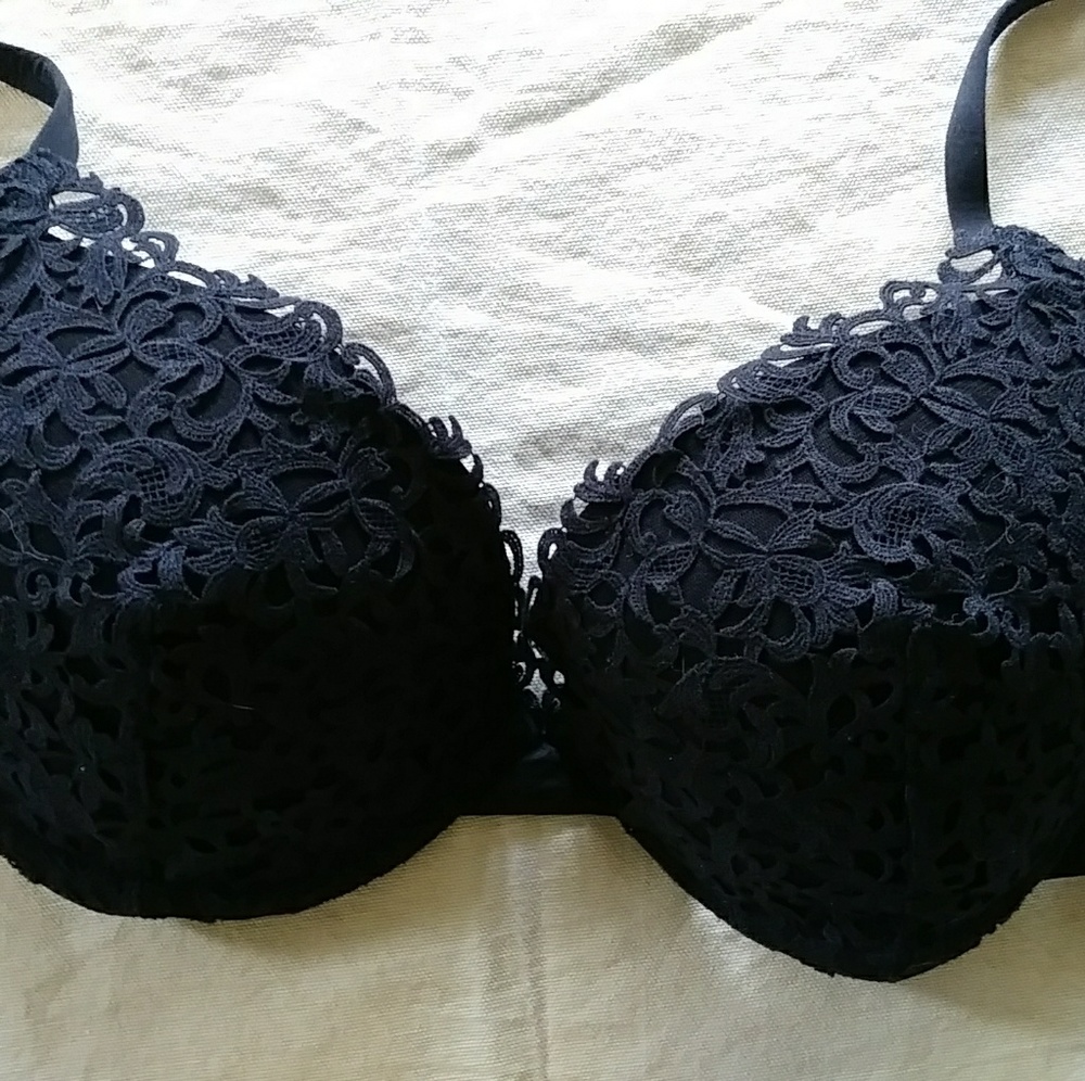 🔥La Perla black lace bra size 36D - Picture 2 of 16